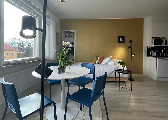 Studio Korttelin Paeaessae Olavinlinnasta