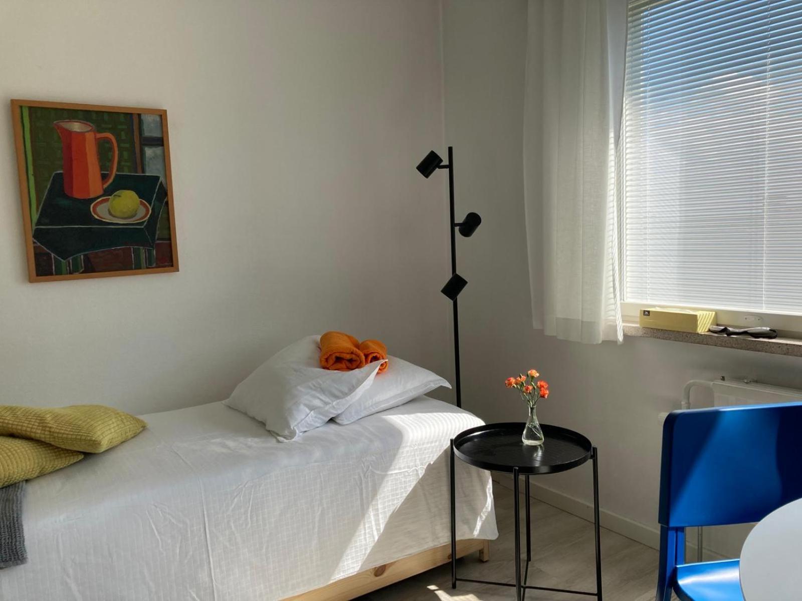 Korttelin Paeaessae Olavinlinnasta *