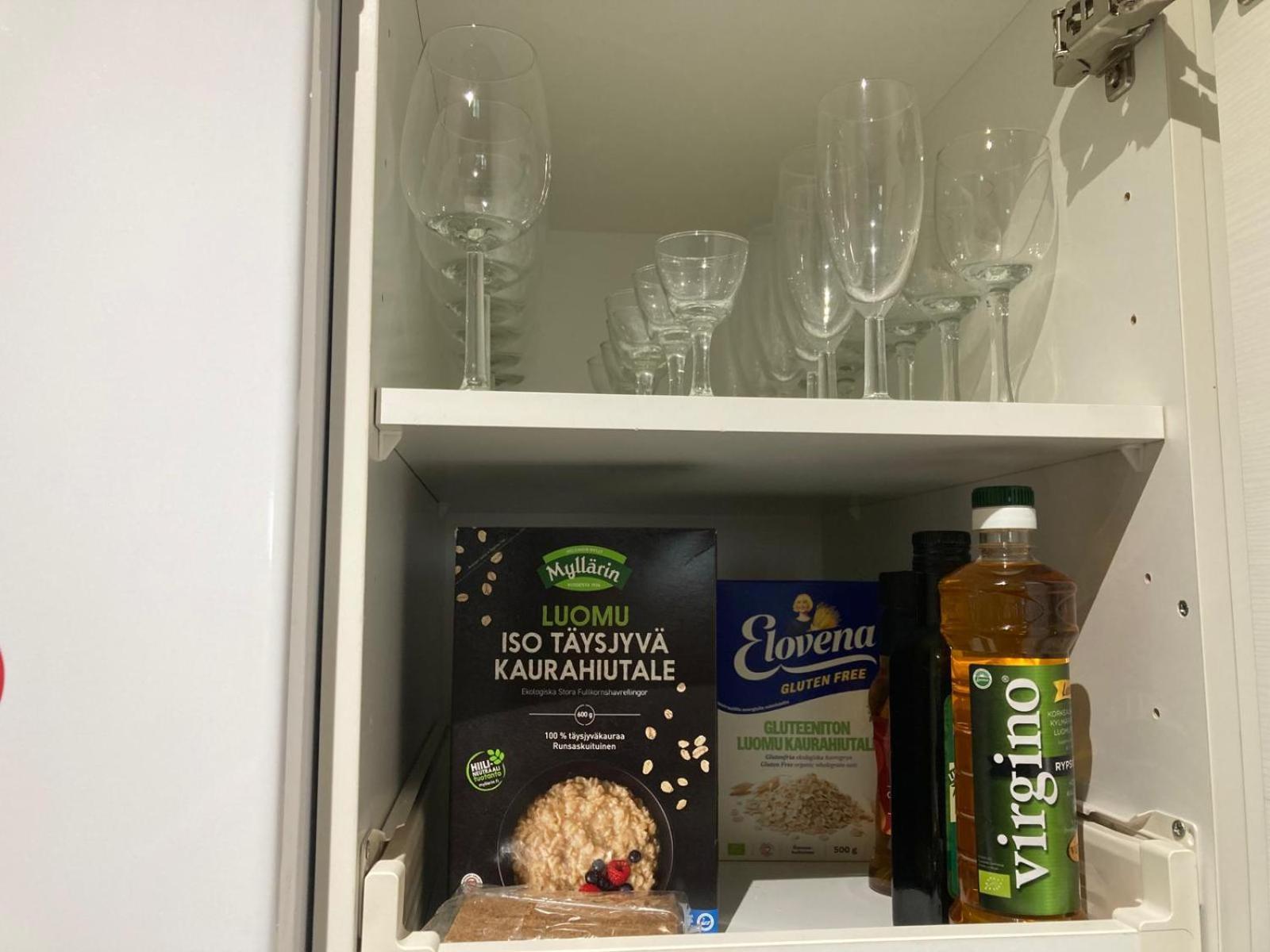 Korttelin Paeaessae Olavinlinnasta * Savonlinna
